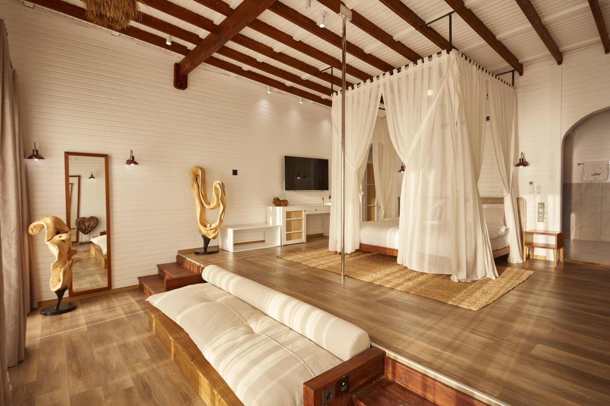 Lov Faralya Adults Only Hotel Exterior photo