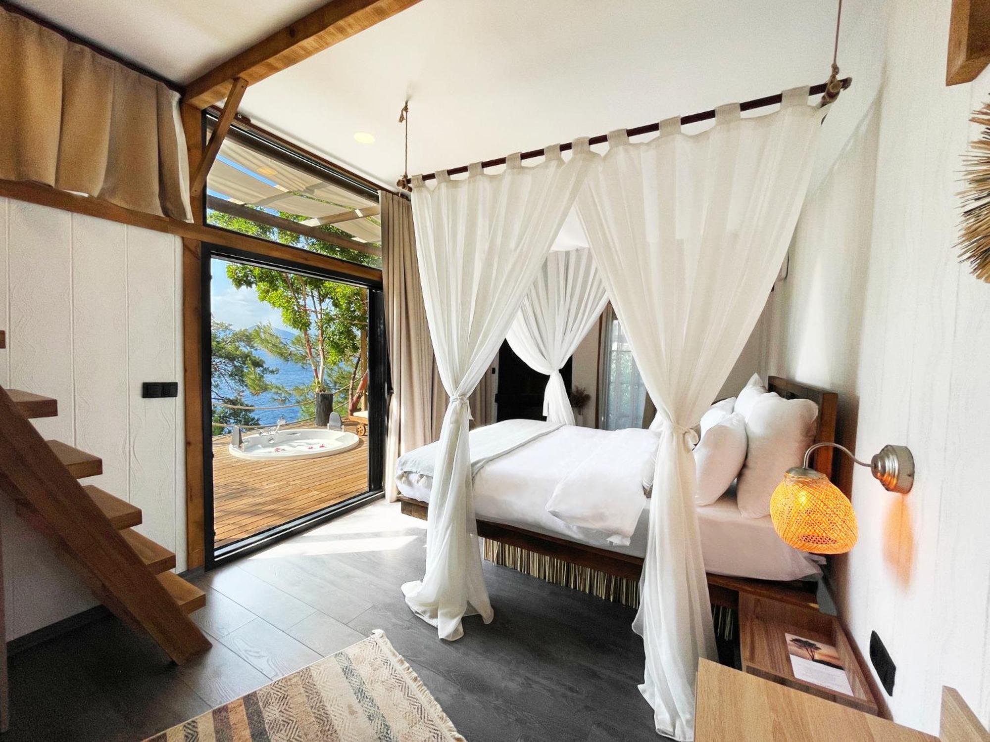 Lov Faralya Adults Only Hotel Room photo